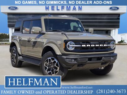 Certified 2025 Ford Bronco Outer Banks