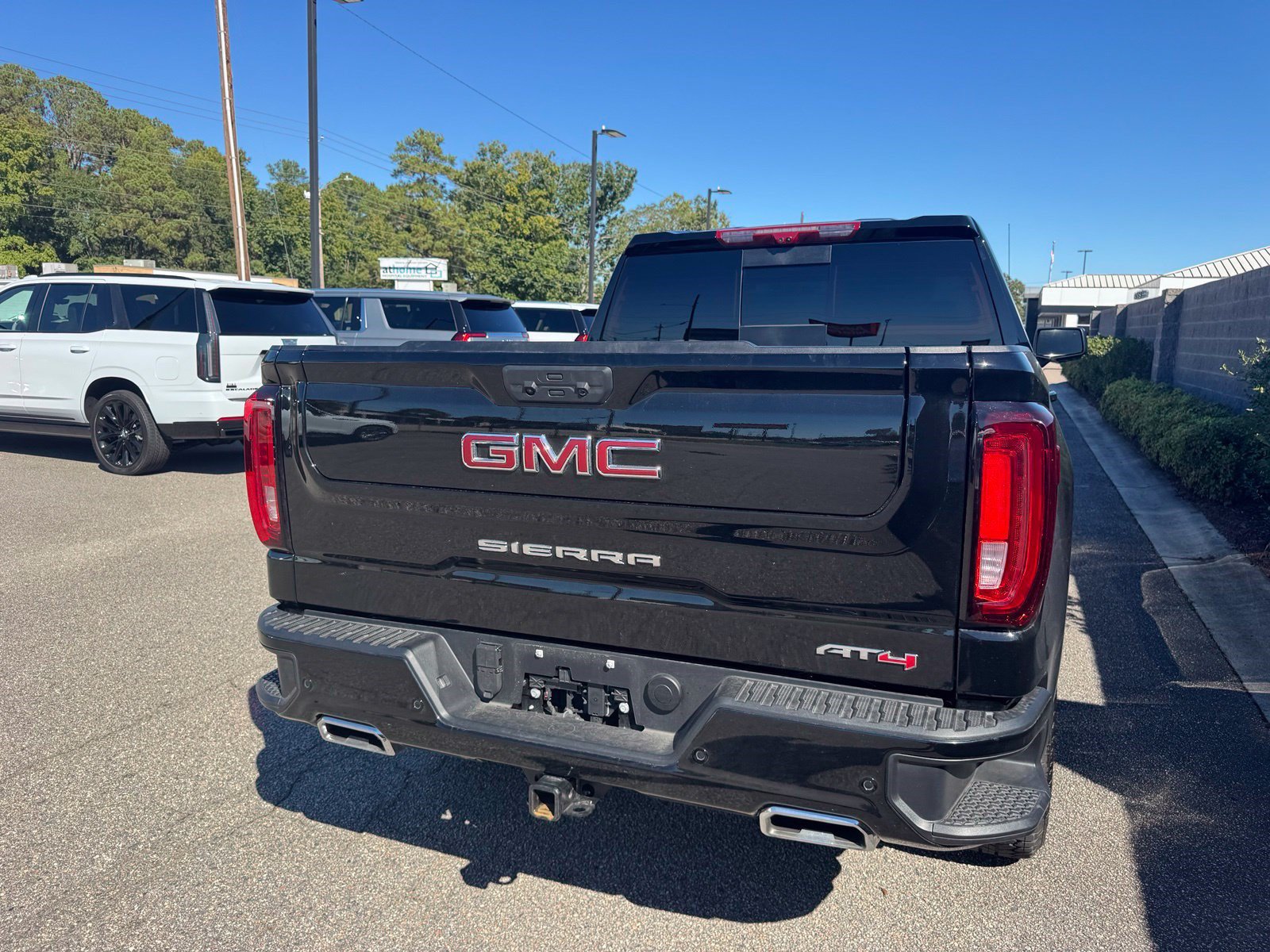 Certified 2026 GMC Sierra 1500 AT4 w/ AT4 Premium Package AWD/4WD image 14