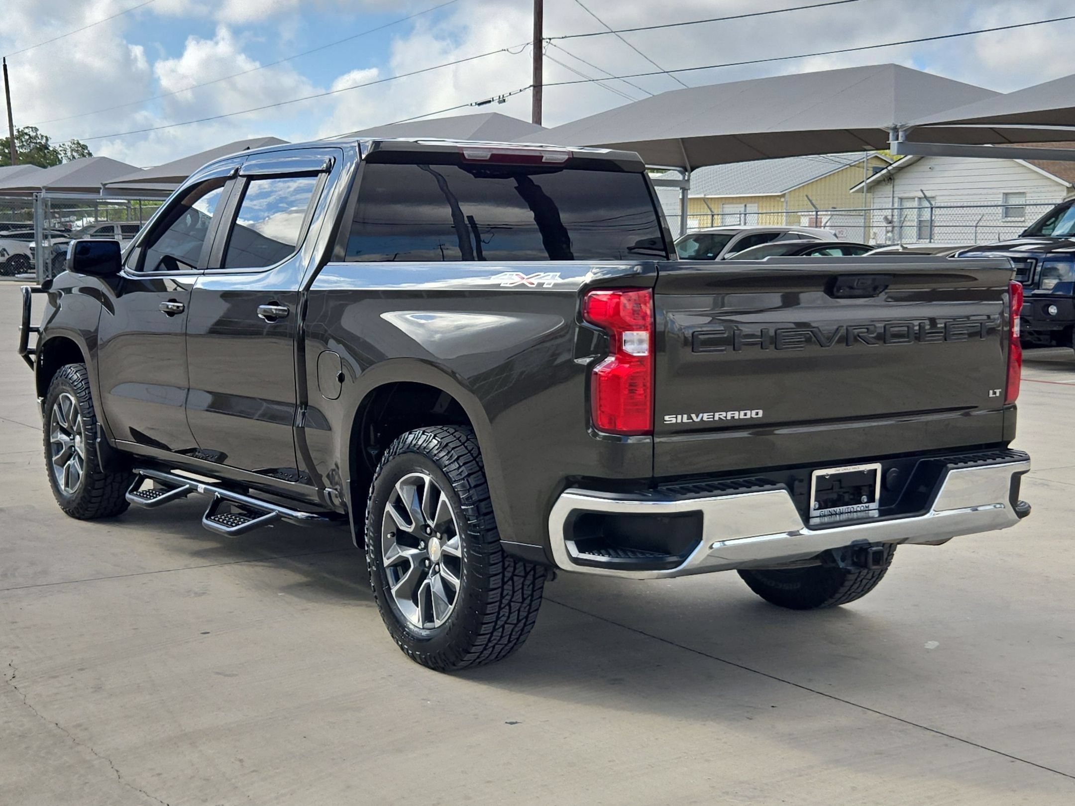 Certified 2023 Chevrolet Silverado 1500 LT AWD/4WD image 5