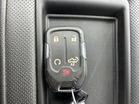 Used 2021 GMC Sierra 1500 AT4 w/ AT4 Value Package image 40