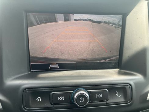 Used 2024 GMC Terrain SLE w/ Driver Convenience Package FWD image 22