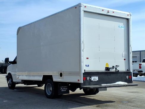 New 2025 Chevrolet Express 3500 w/ Power Convenience Package RWD image 4