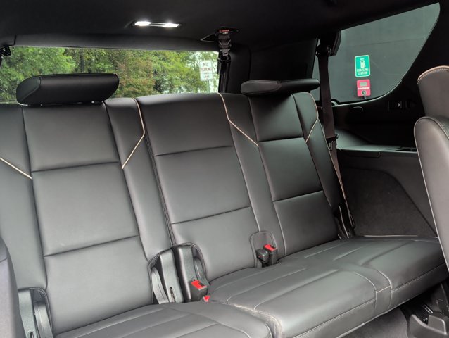 Used 2021 Cadillac Escalade Premium Luxury w/ Performance Package AWD/4WD image 28