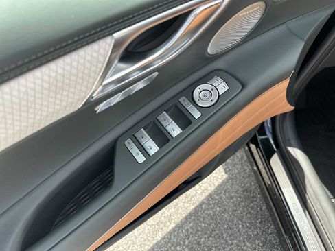 New 2026 Genesis GV80 2.5T Prestige AWD/4WD image 15