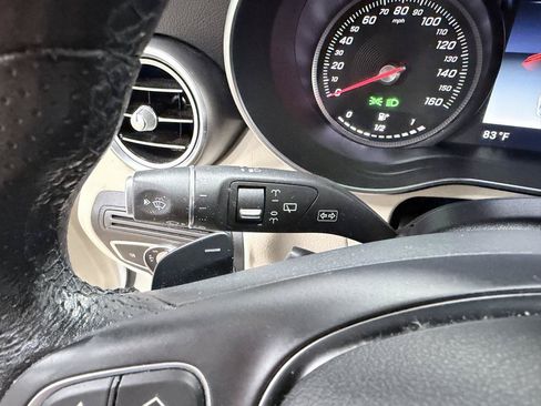 Used 2018 Mercedes-Benz GLC 300 image 40