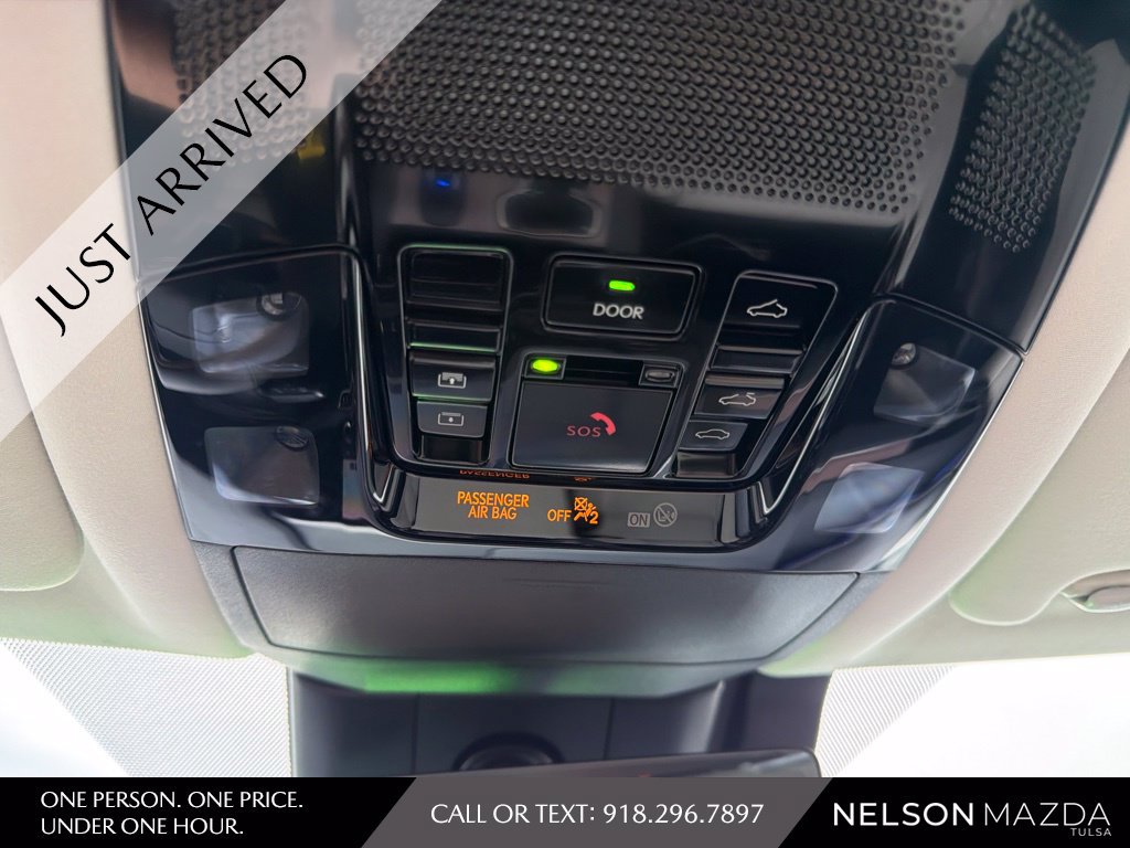 Used 2025 Lexus RX 350 AWD w/ Convenience Package image 27