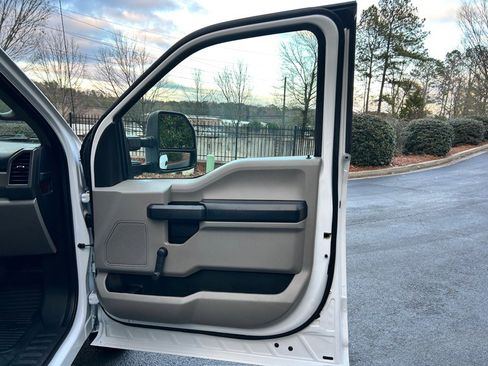 Used 2018 Ford F250 XL w/ XL Value Package image 35
