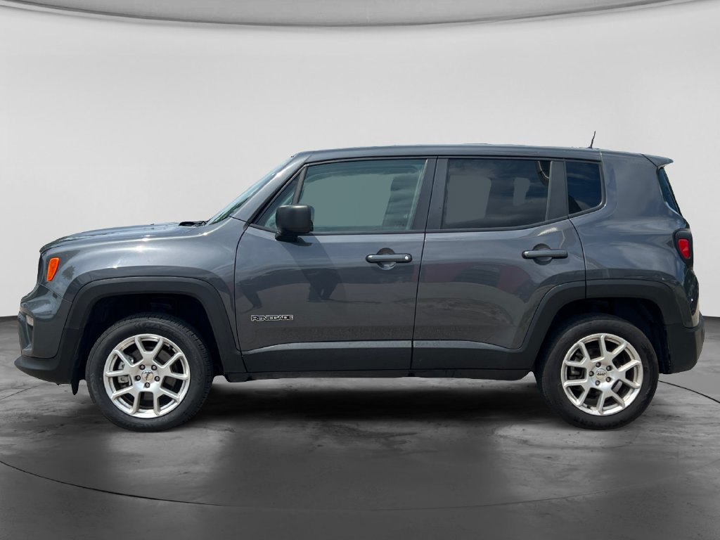 Used 2023 Jeep Renegade Latitude AWD/4WD image 5