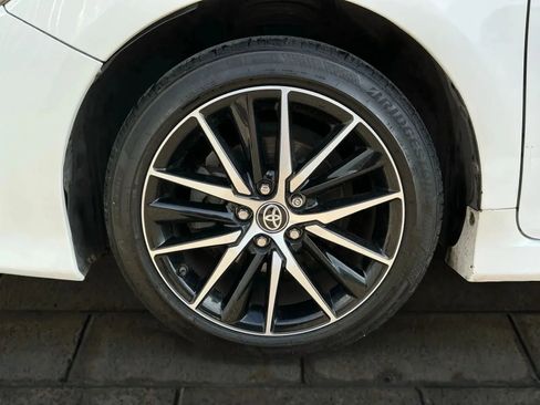 Used 2012 Toyota Camry SE image 24