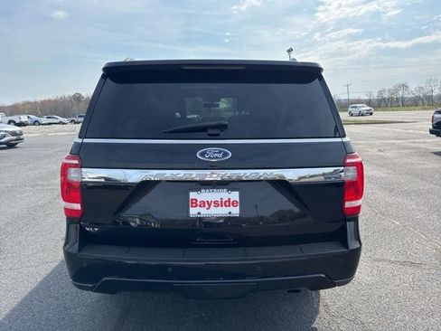 Used 2020 Ford Expedition XLT w/ Black Accent Package image 11