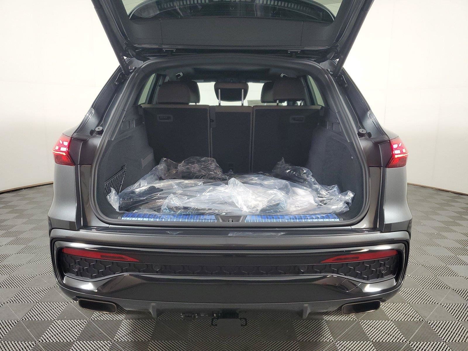 New 2026 Audi Q5 2.0T AWD/4WD image 9