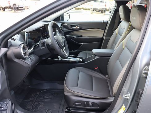 New 2026 Chevrolet Trax ACTIV image 4