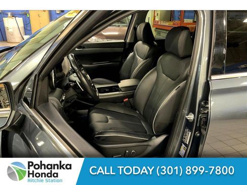 Used 2023 Hyundai Palisade SEL image 18