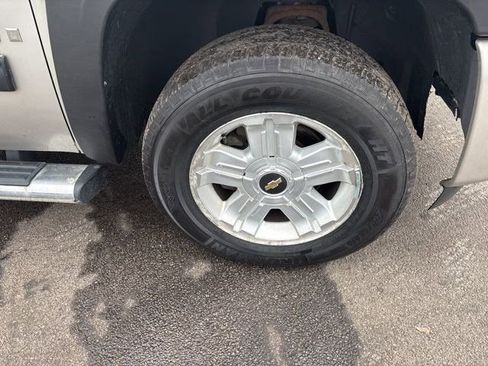 Used 2009 Chevrolet Silverado 1500 LT w/ Power Pack Plus image 41