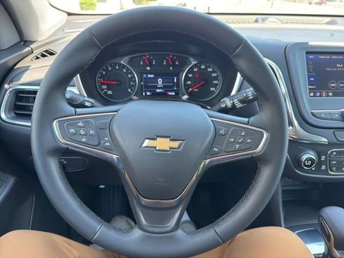 Certified 2024 Chevrolet Equinox LT FWD image 25