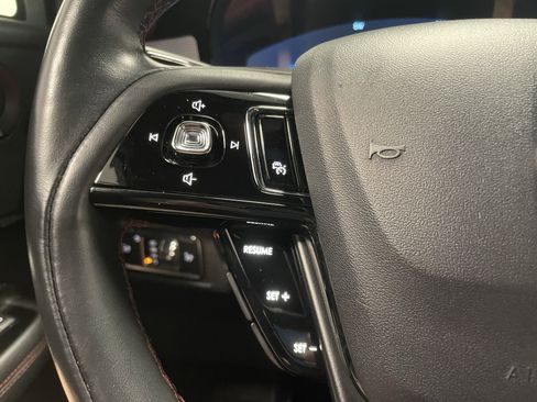 Used 2023 Lincoln Corsair Reserve w/ Equipment Group 202A image 18