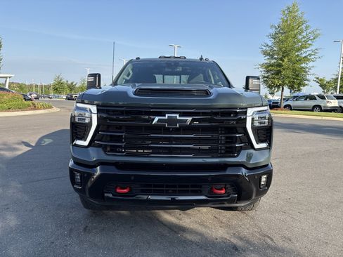 Used 2026 Chevrolet Silverado 2500 LT w/ Trail Boss Package AWD/4WD image 3