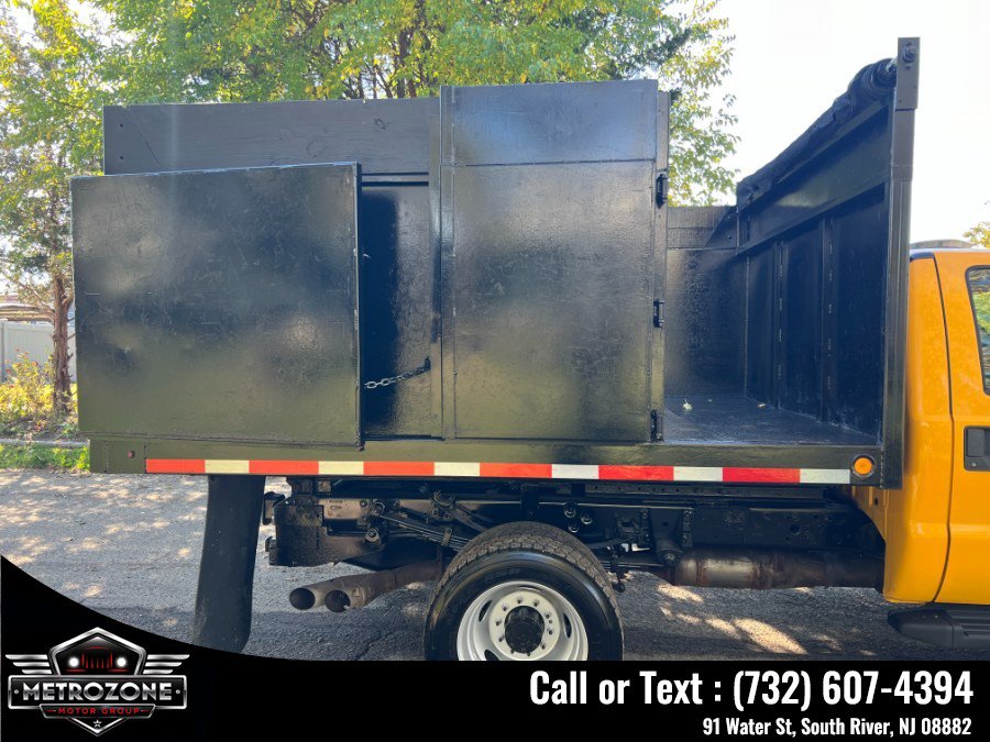 Used 2011 Ford F550 4x4 Regular Cab Super Duty w/ Payload Upgrade Pkg image 22