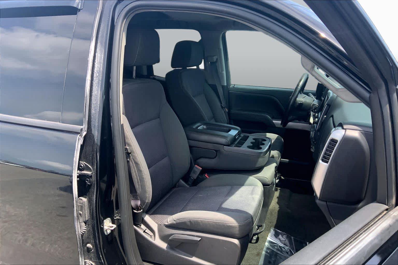 Used 2015 Chevrolet Silverado 1500 LT w/ All Star Edition AWD/4WD image 9
