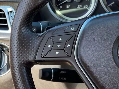 Used 2015 Mercedes-Benz E 350 4MATIC Sedan image 78