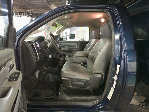 Used 2016 RAM 5500 Tradesman w/ Power Accessory Group image 9