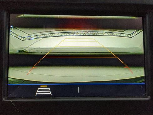 Used 2019 Chevrolet Equinox LT FWD image 42