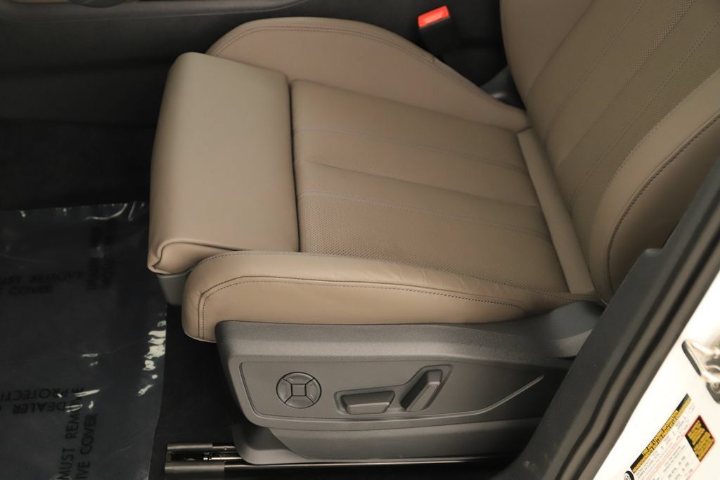 New 2026 Audi Q5 Premium Plus AWD/4WD image 25