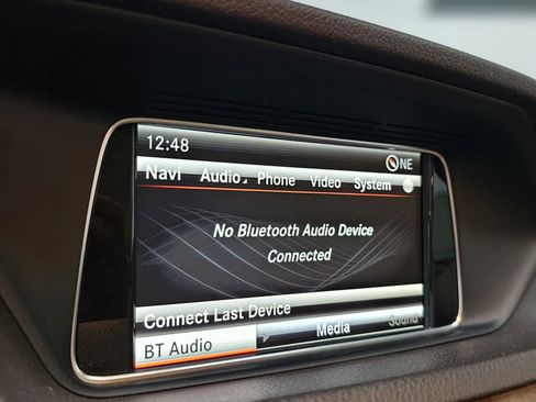 Used 2014 Mercedes-Benz E 250 BlueTEC Sedan image 38