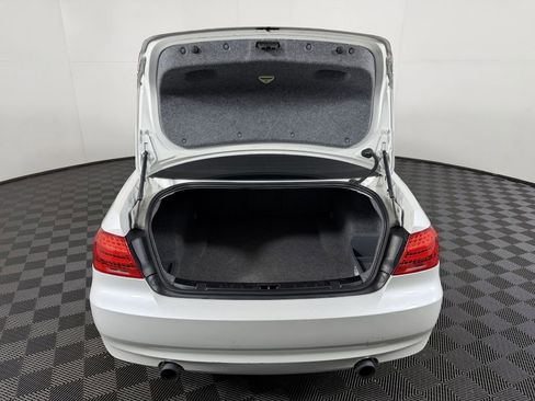 Used 2012 BMW 335i xDrive Coupe AWD/4WD image 10