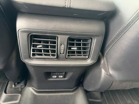 Used 2023 Toyota RAV4 XLE Premium FWD image 11