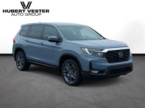 Used 2023 Honda Passport EX-L image 4