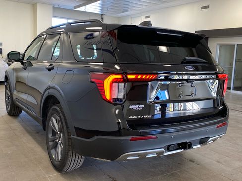 New 2026 Ford Explorer Active w/ Active Comfort Package AWD/4WD image 5