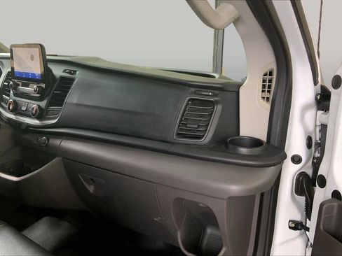 Used 2020 Ford Transit 350 Low Roof RWD image 16