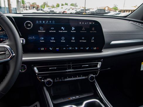 New 2026 Chevrolet Traverse LT AWD/4WD image 16