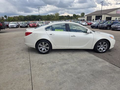Used 2012 Buick Regal Premium image 4
