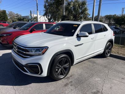 Used 2021 Volkswagen Atlas Cross Sport SE w/ Panoramic Sunroof Package