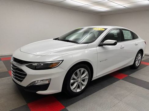 Used 2024 Chevrolet Malibu LT FWD image 3