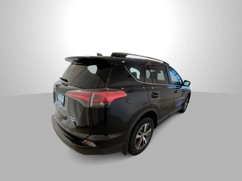 Used 2018 Toyota RAV4 XLE w/ Plus Extra Value Package image 8