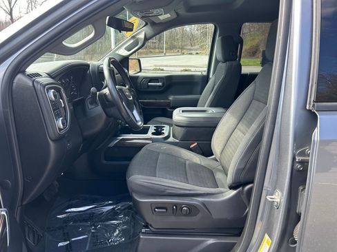 Used 2021 GMC Sierra 1500 Elevation w/ Preferred Package image 17