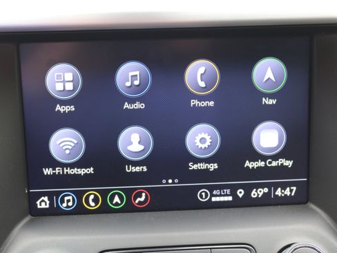 Used 2023 GMC Acadia SLT image 42