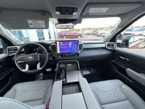 Used 2024 Toyota Sequoia Limited image 22