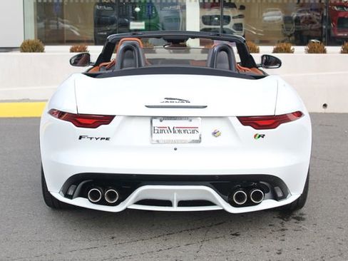 Used 2023 Jaguar F-TYPE R image 5