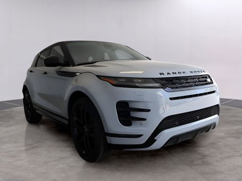 Used 2026 Land Rover Range Rover Evoque Dynamic SE AWD/4WD image 6