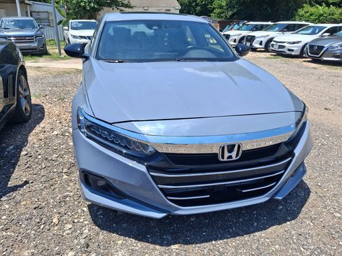 Used 2021 Honda Accord Sport image 5