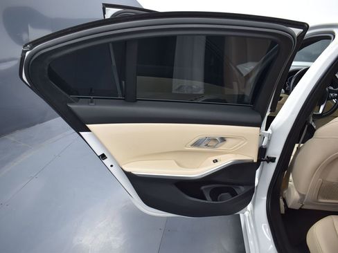 Used 2021 BMW 330e 330e iPerformance w/ Convenience Package image 21