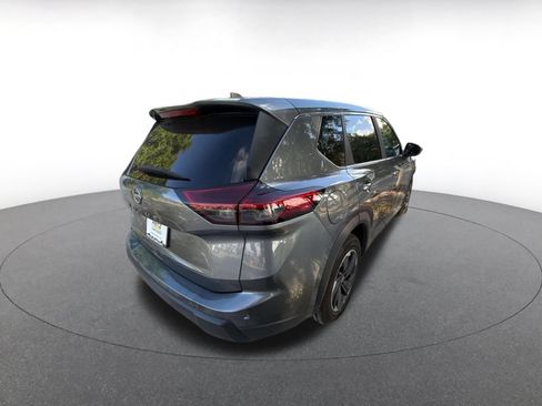 Used 2025 Nissan Rogue SV FWD image 7