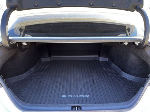 Used 2023 Toyota Camry LE image 27