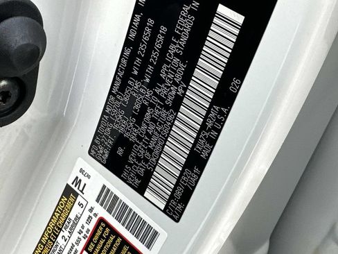 New 2026 Toyota Highlander XLE image 17