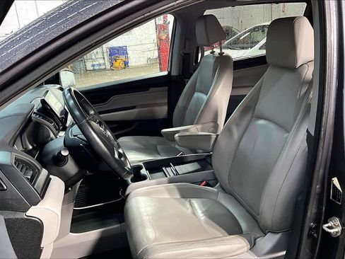 Used 2018 Honda Odyssey EX-L image 8
