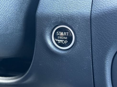 Used 2023 Nissan Frontier SV w/ Tow Package image 17